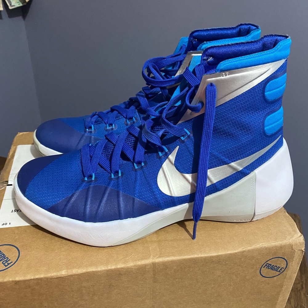 Nike Zoom Size 9 Mens Sneakers